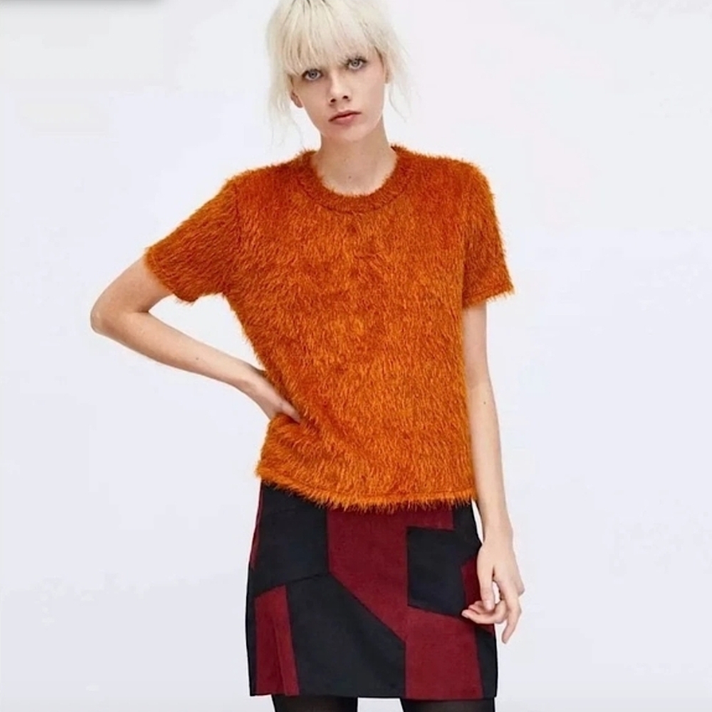 Zara | Orange Fuzzy Top